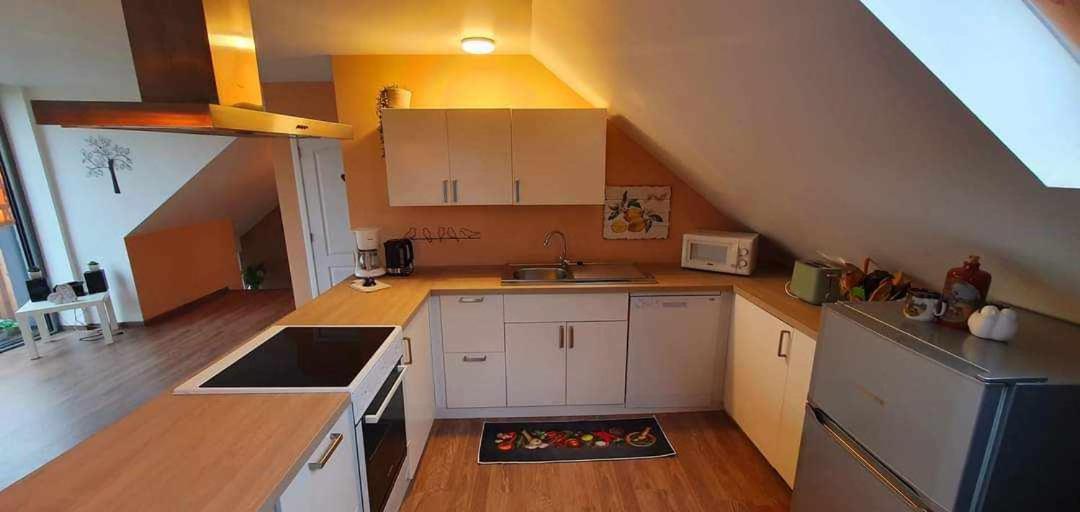La Maison Du Sabotier Custinne Экстерьер фото